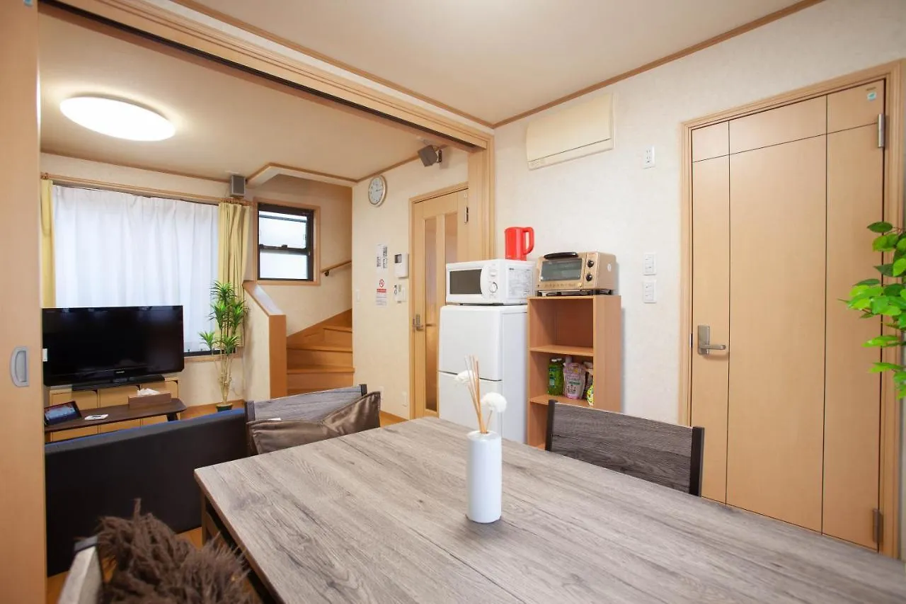 Lucky Higashimizue ラッキー東瑞江 Apartment Tokyo 0*,