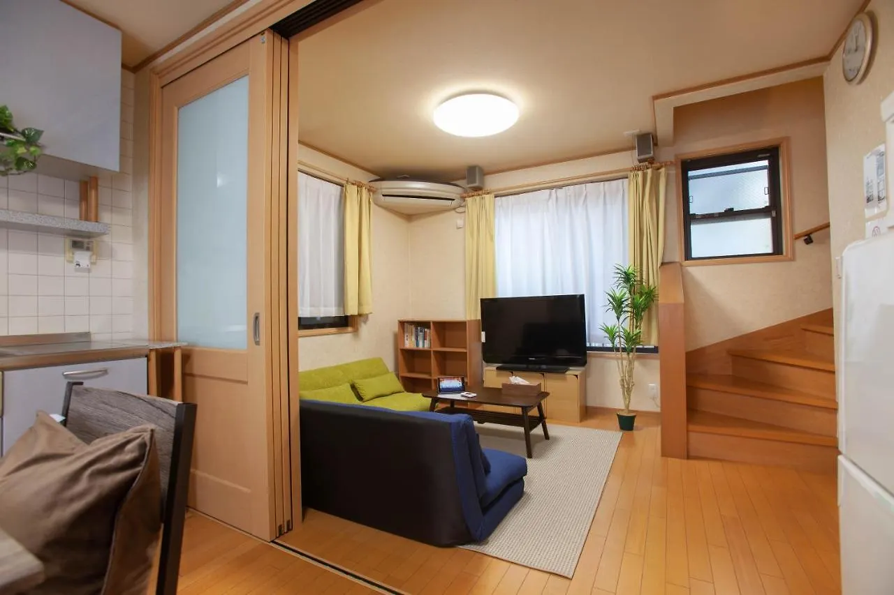 Lucky Higashimizue ラッキー東瑞江 Apartman Tokió